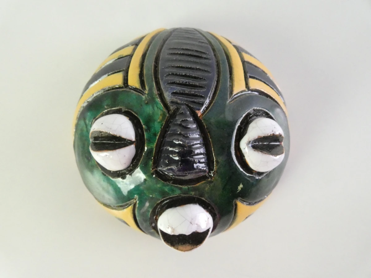 3 keramische Afrikaanse maskers