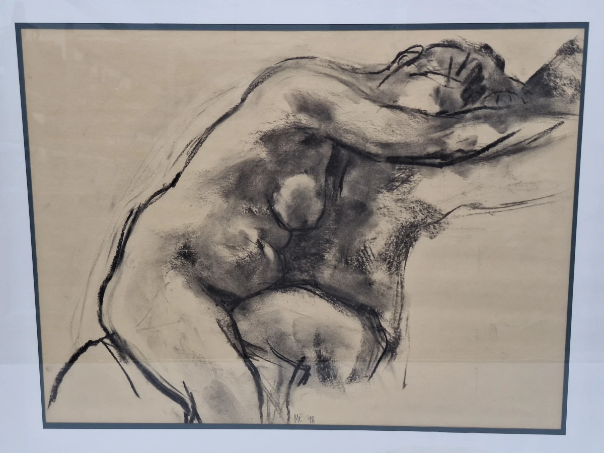 Expressionistische houtskooltekening van een liggend vrouwelijk naakt (1998) - Marie-Madeleine Eyland-Legrain