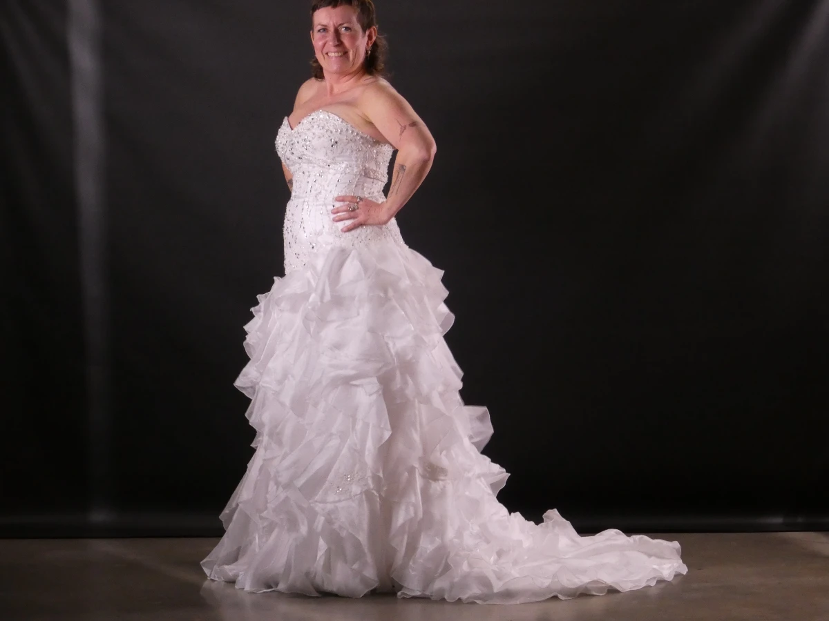 Kelly Star Bruidsjurk (Ball-Gown, Strapless, met Sleep) - nieuwstaat