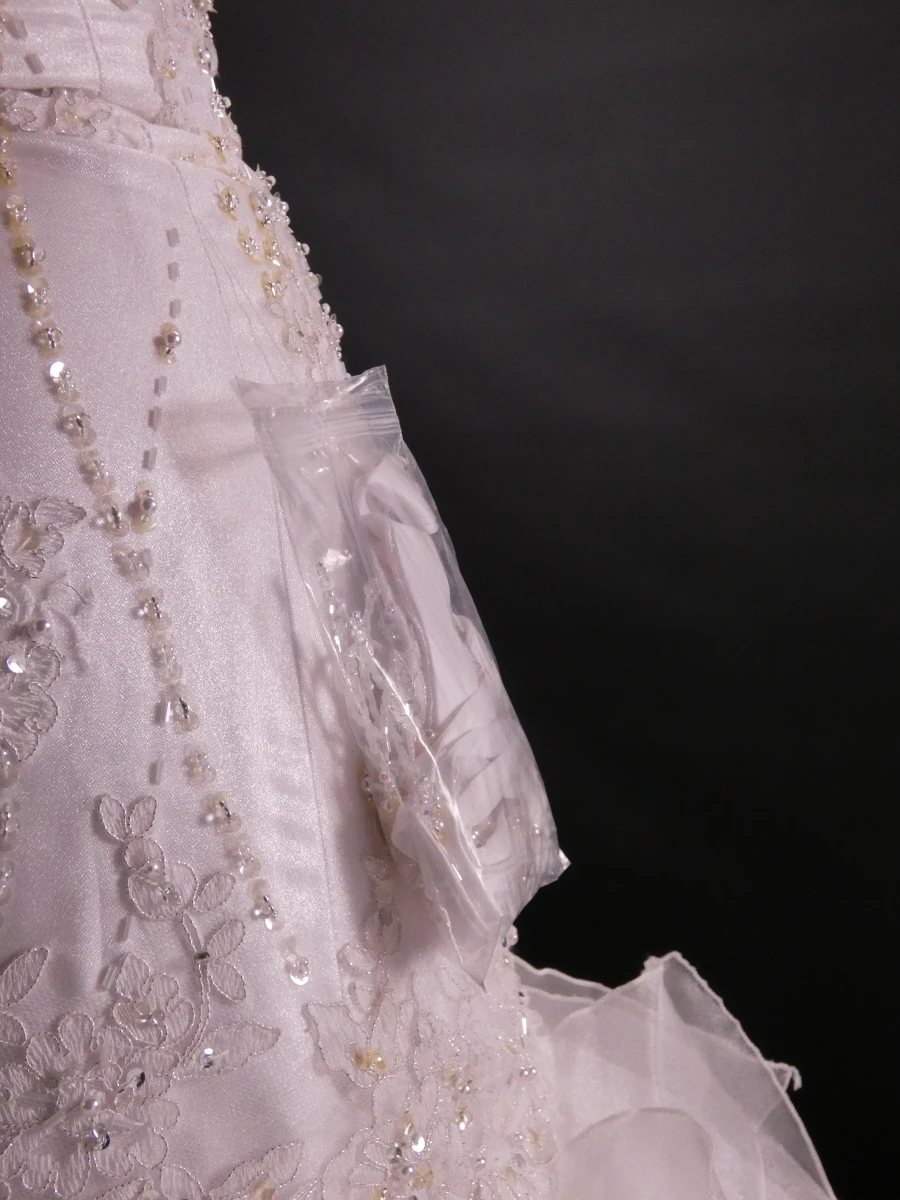 Kelly Star Bruidsjurk (Ball-Gown, Strapless, met Sleep) - nieuwstaat