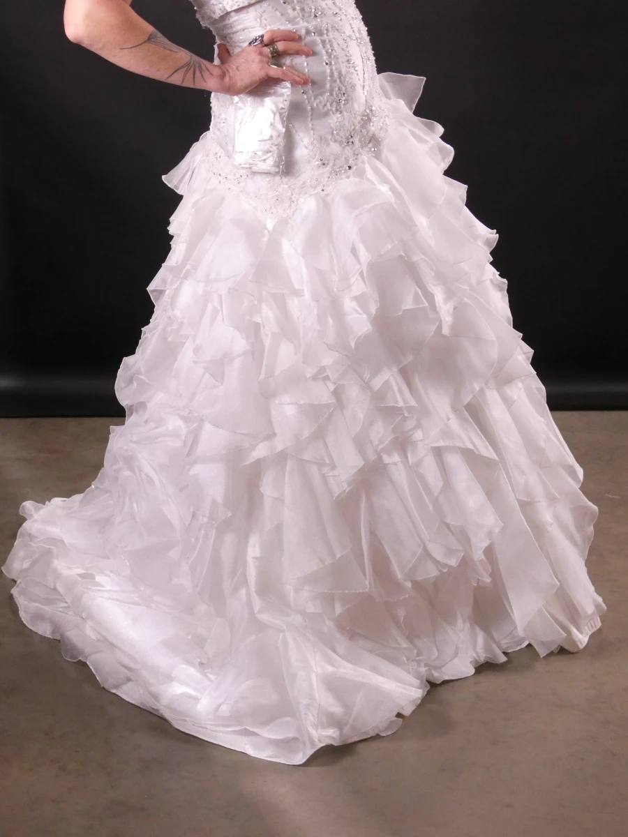 Kelly Star Bruidsjurk (Ball-Gown, Strapless, met Sleep) - nieuwstaat