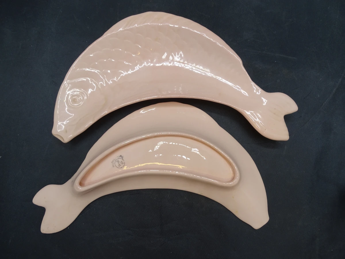 B & F vis servies