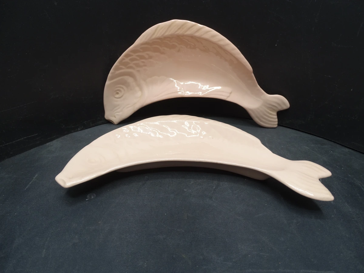 B & F vis servies