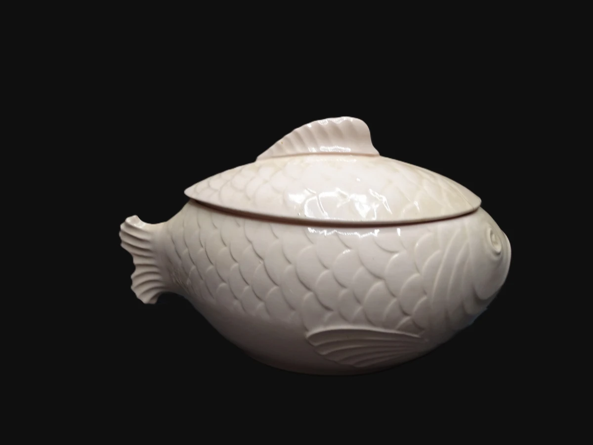B & F vis servies