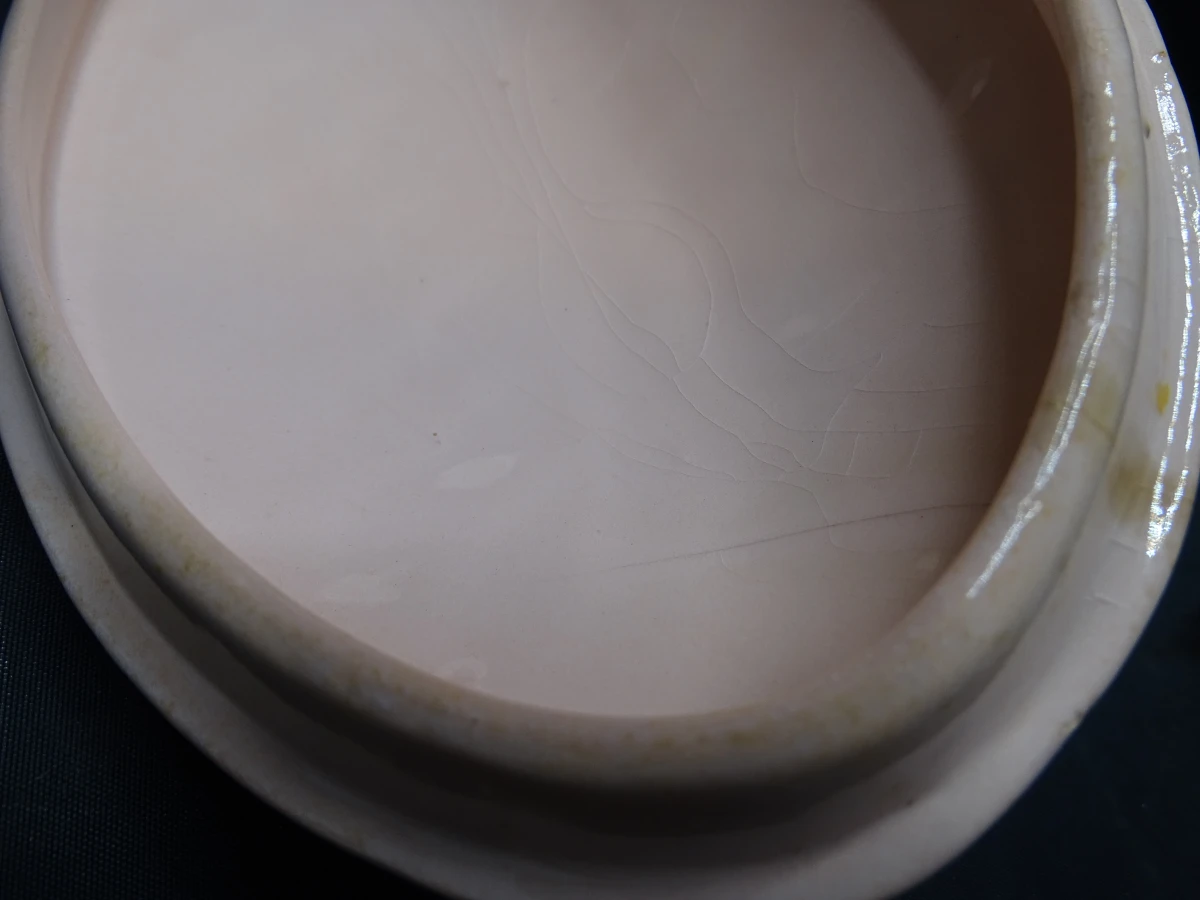B & F vis servies