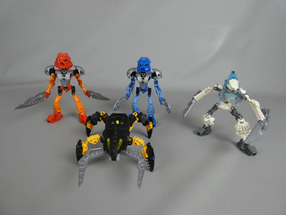 Lego Bionicle set met Tahu Nuva, Gali Nuva, Visorak Oohnorak en Vahki Keerakh