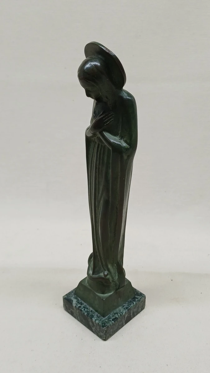 Bronzen beeld Maria