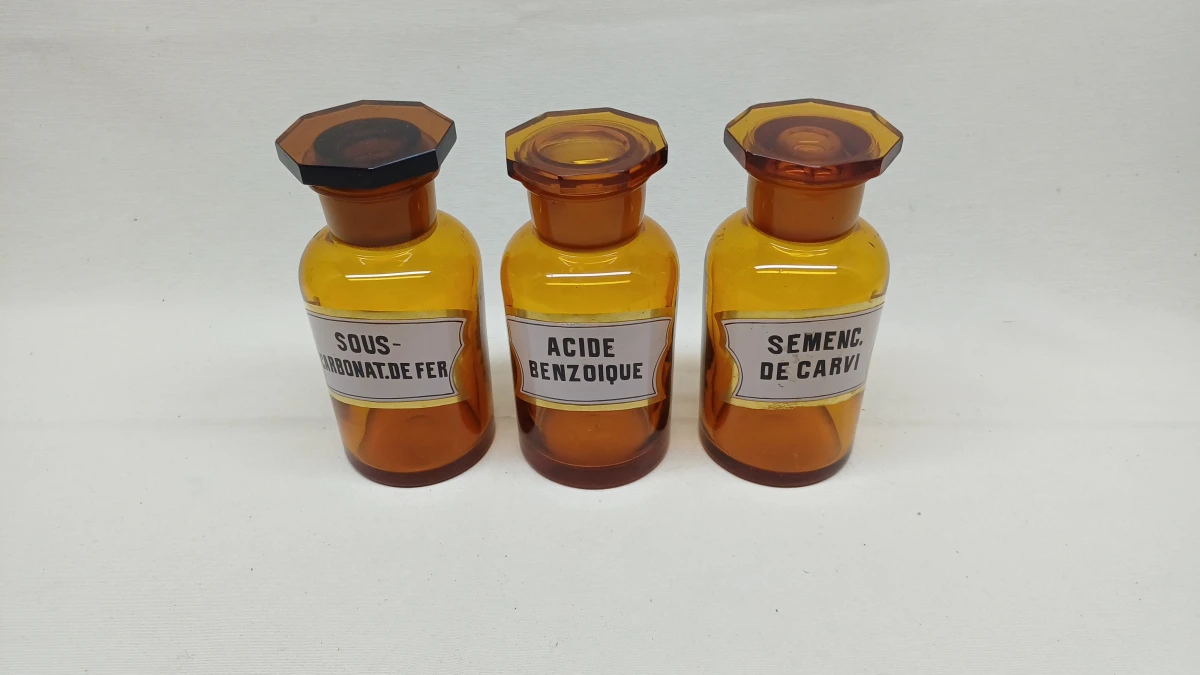 Vintage Set Apothekersflessen