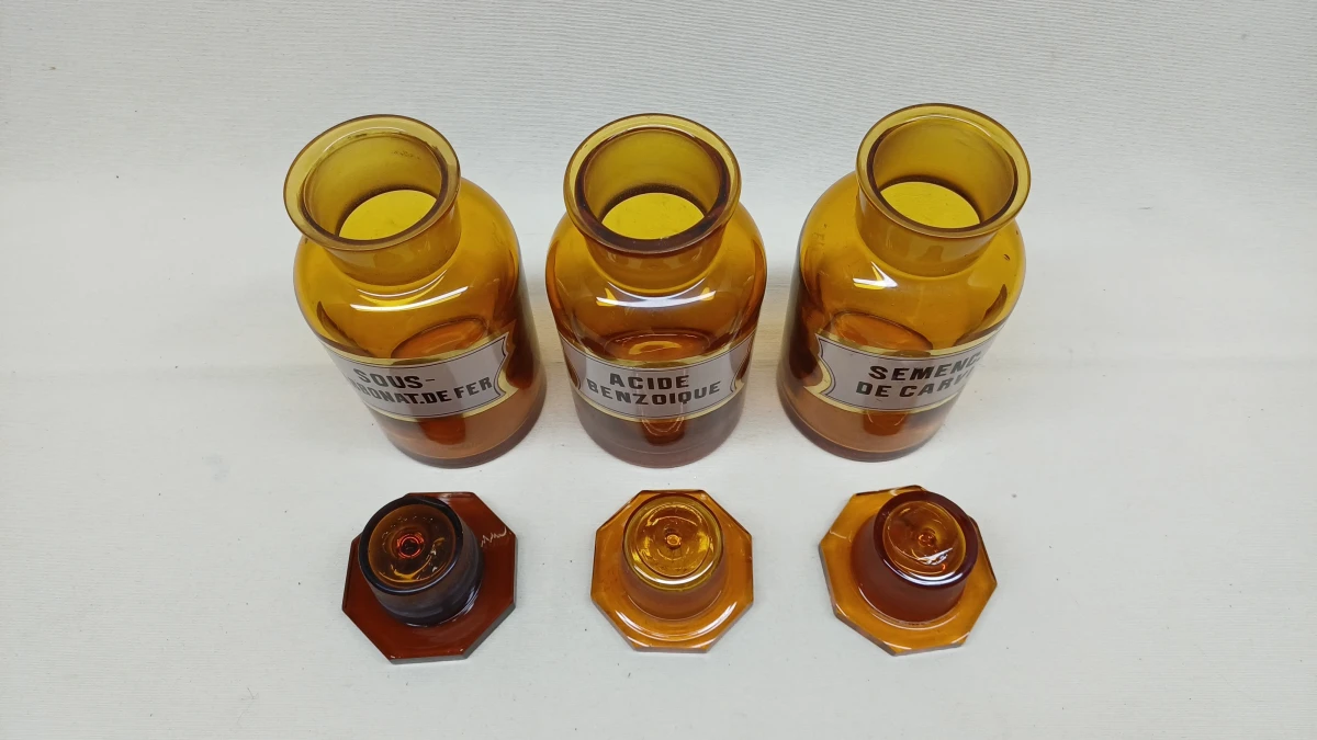 Vintage Set Apothekersflessen