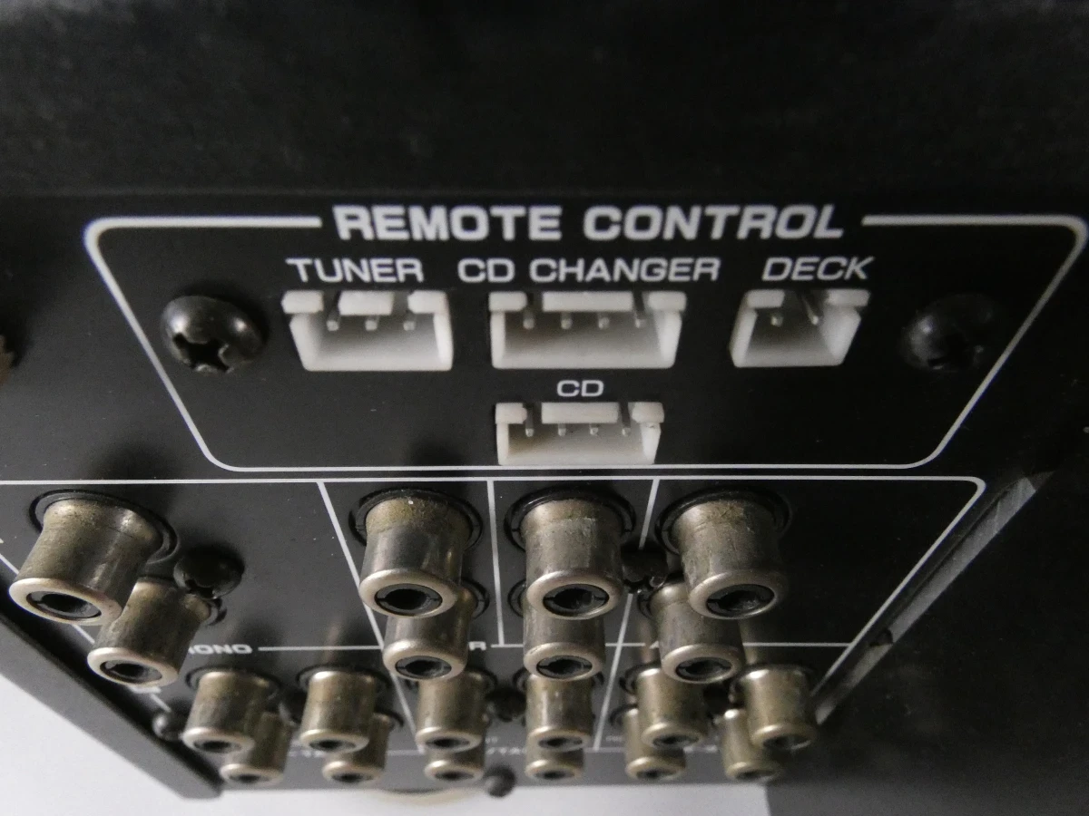Fisher CA-915 Studio Standard Class A II geïntegreerde stereoversterker