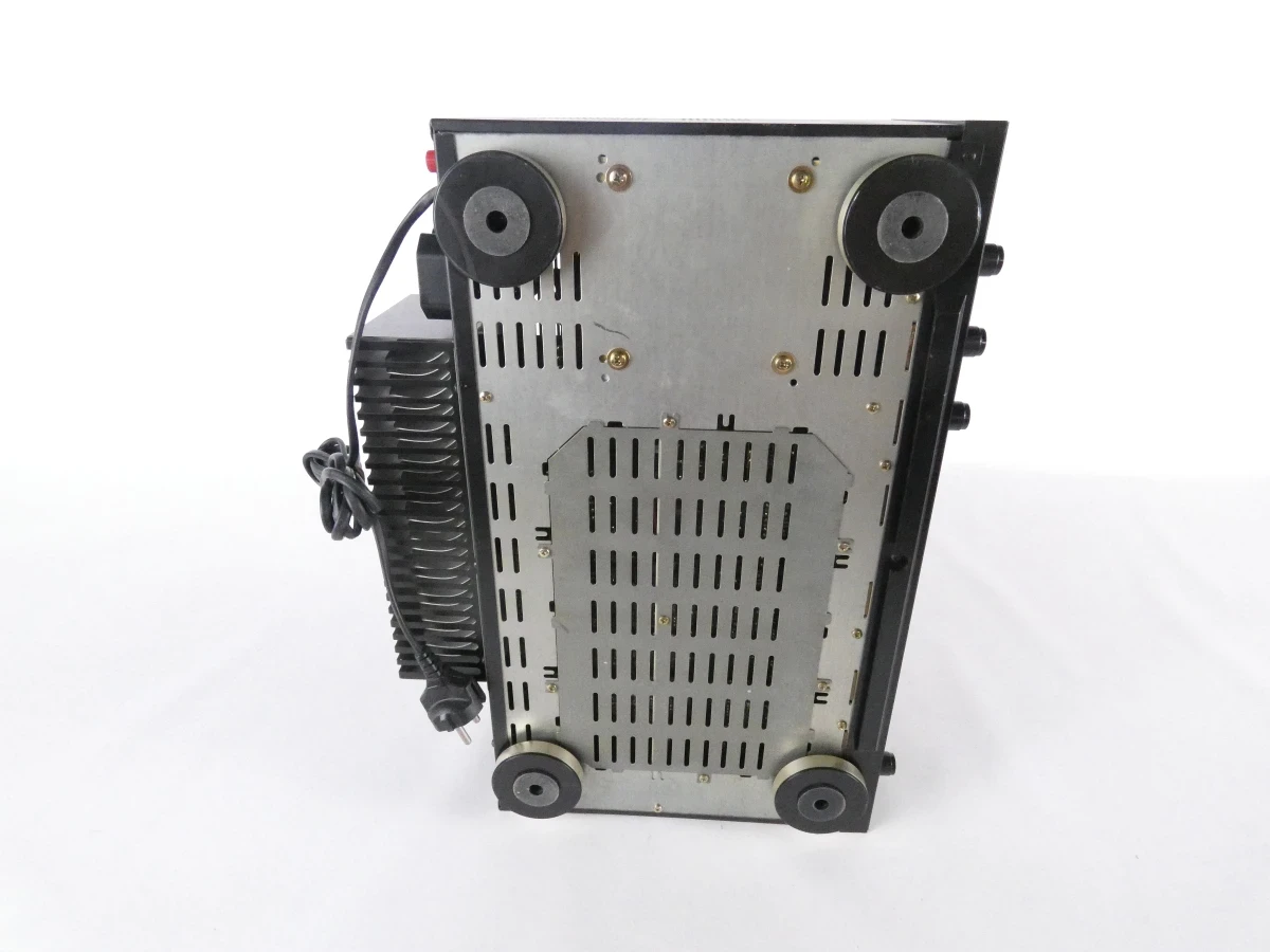 Fisher CA-915 Studio Standard Class A II geïntegreerde stereoversterker