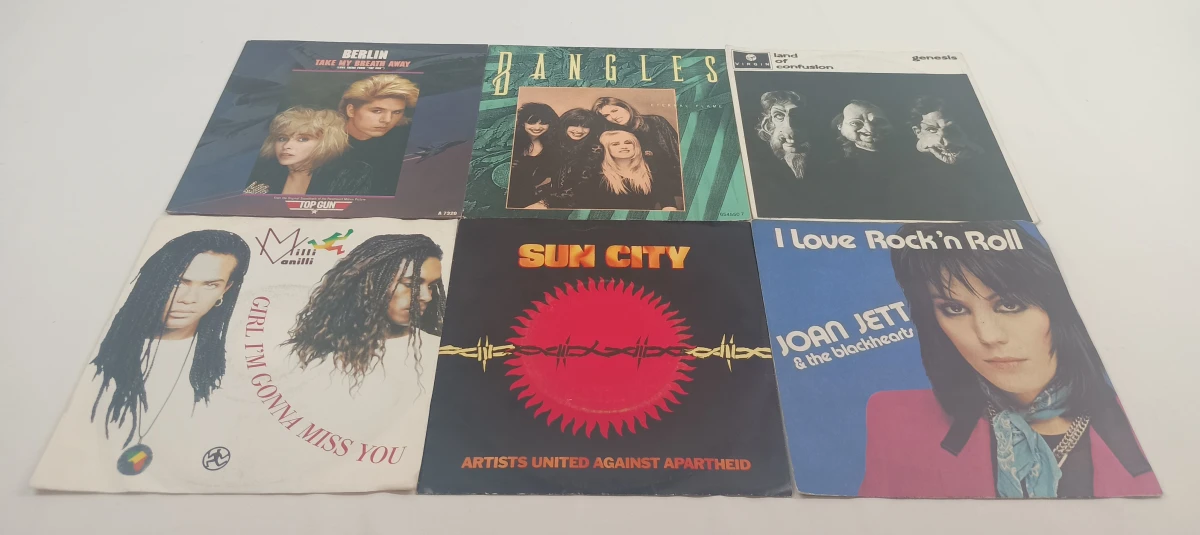 Lot van 27 vinylsingles – Jaren 80