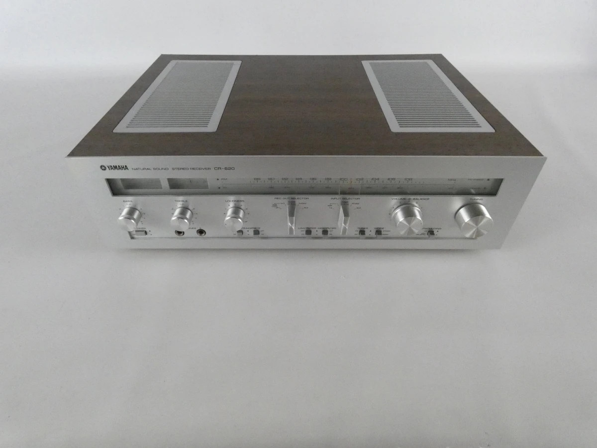 Yamaha CR-620 Stereo Receiver