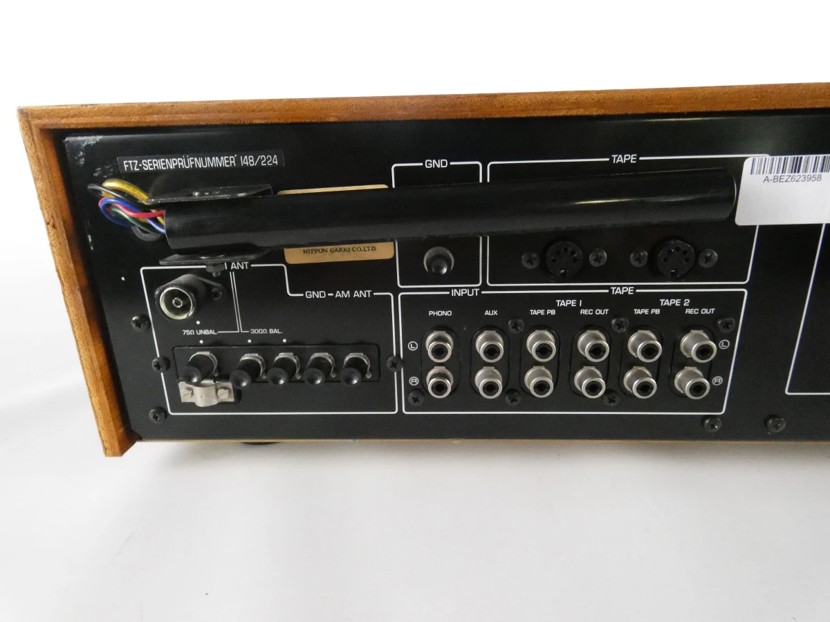 Yamaha CR-620 Stereo Receiver
