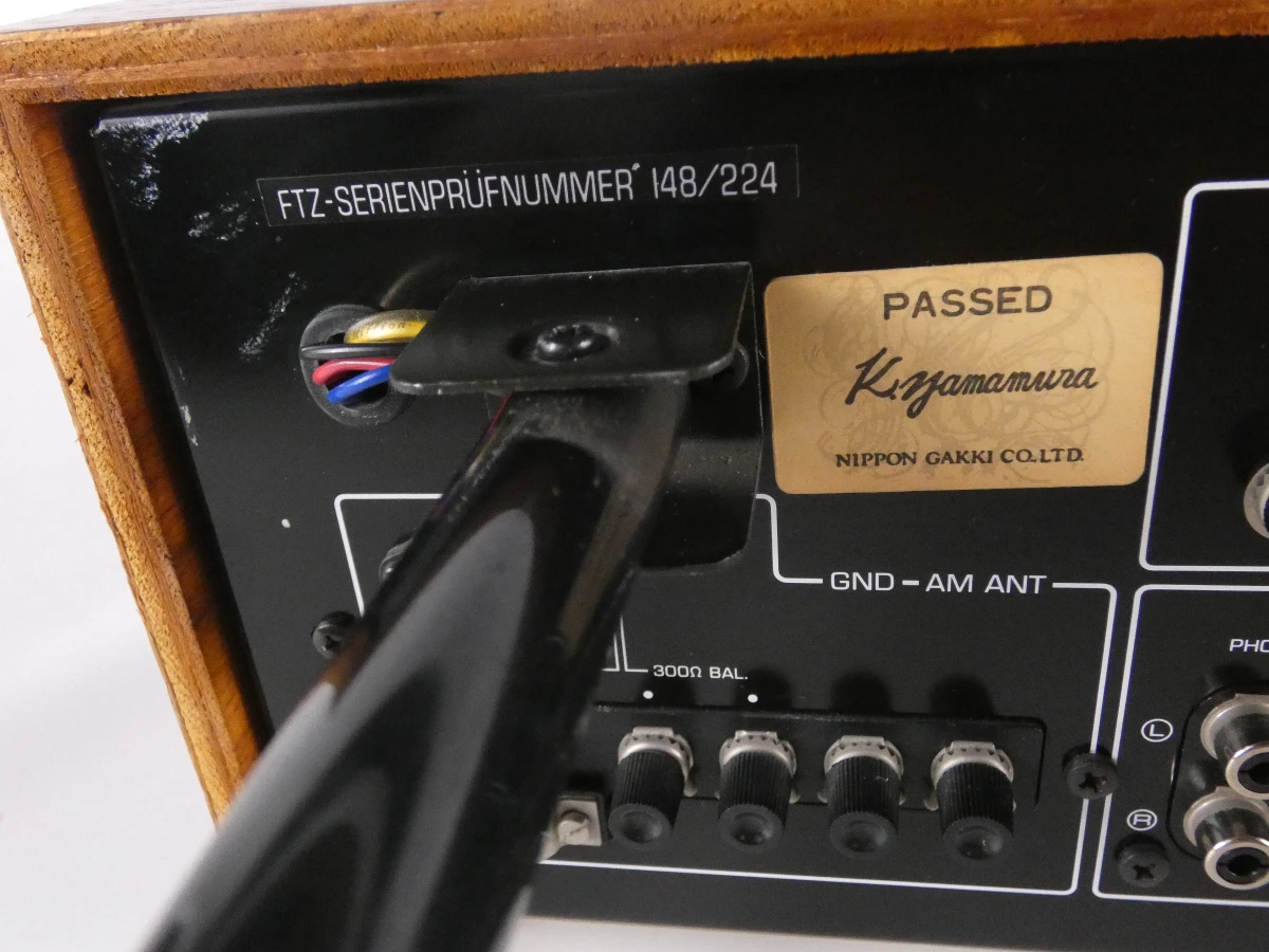 Yamaha CR-620 Stereo Receiver