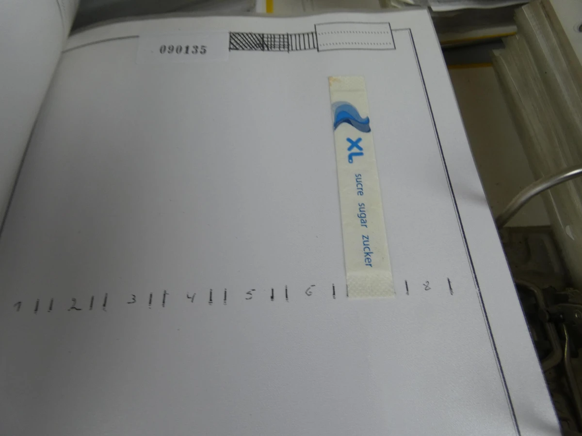 6 mappen met suikerbuisjes