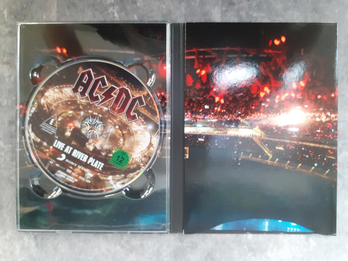 DVD: Duo van AC/DC live dvd's - foto 7