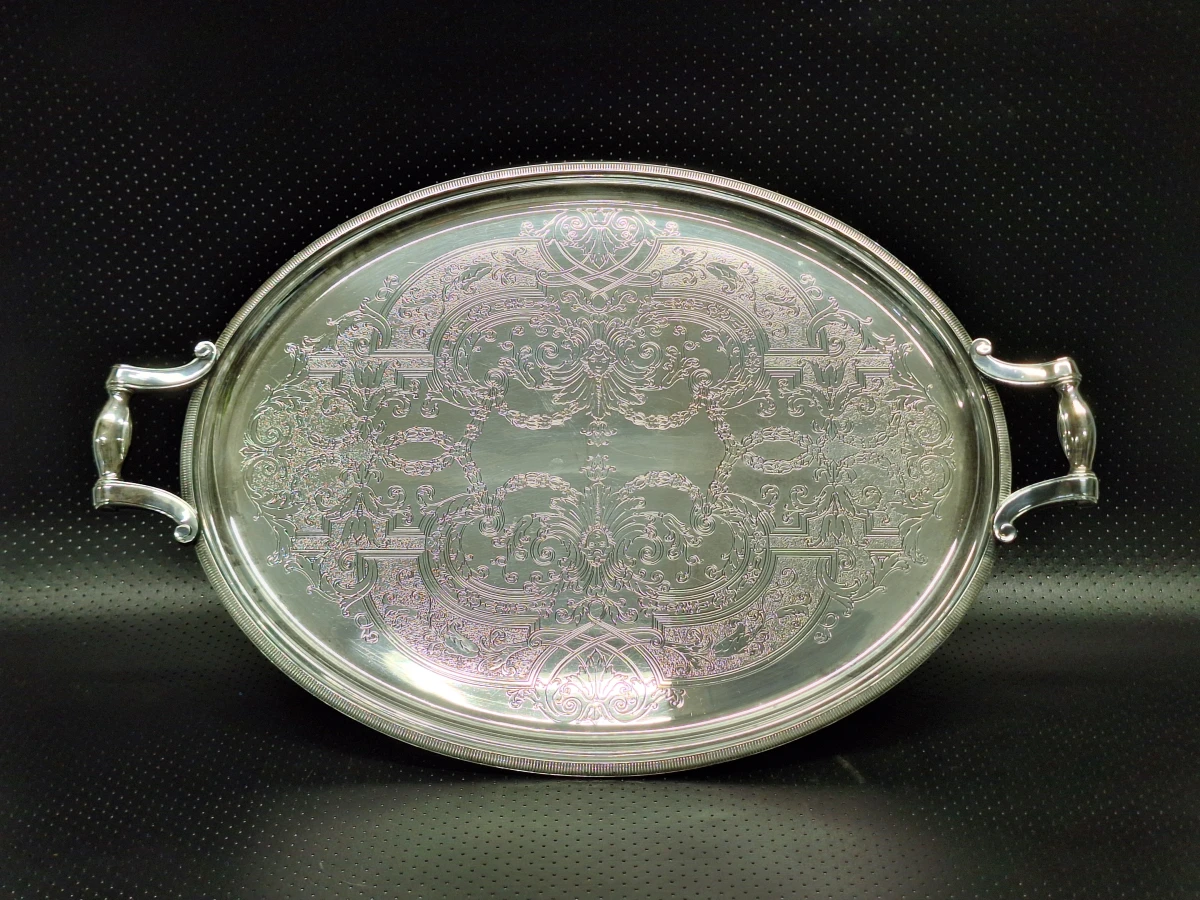 Stijlvolle Champagne-/Cocktailset – Verzilverd Cristofle Gallia dienblad, Bohemia kristallen ijsemmer en 6 elegante champagneglazen