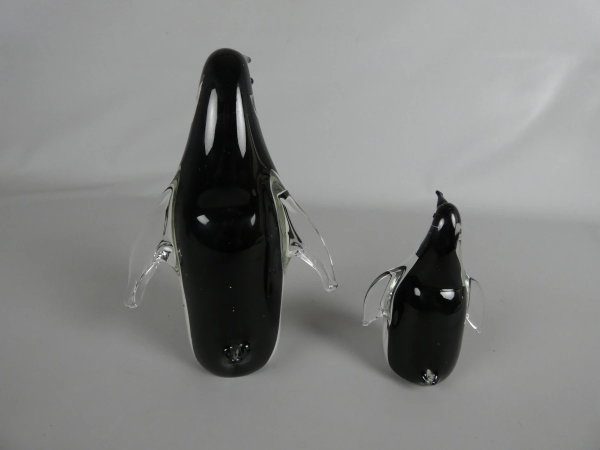 Set van twee glazen pinguïns