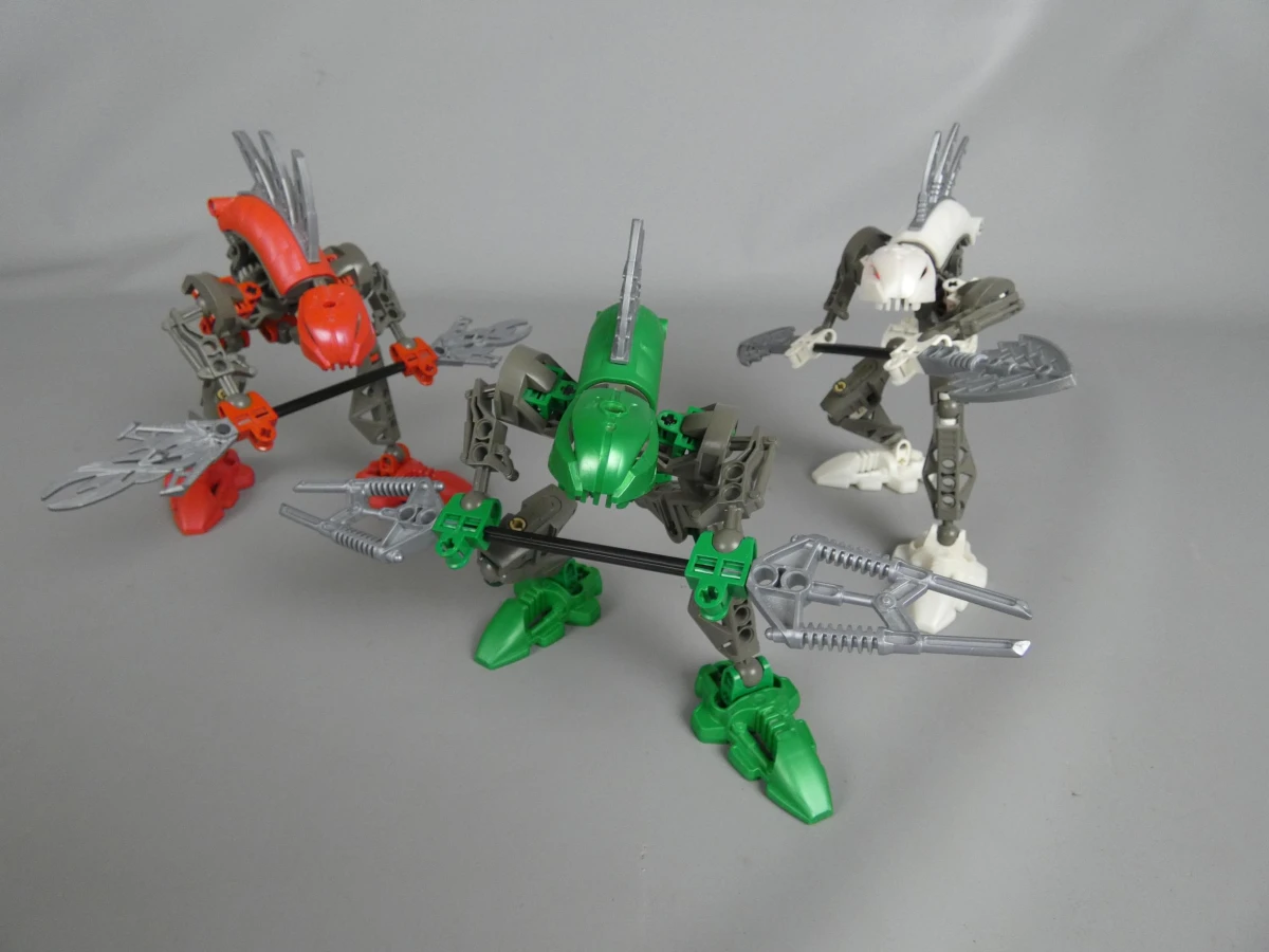 Set van drie LEGO Bionicle Rahkshi: Kurahk, Lerahk en Turahk