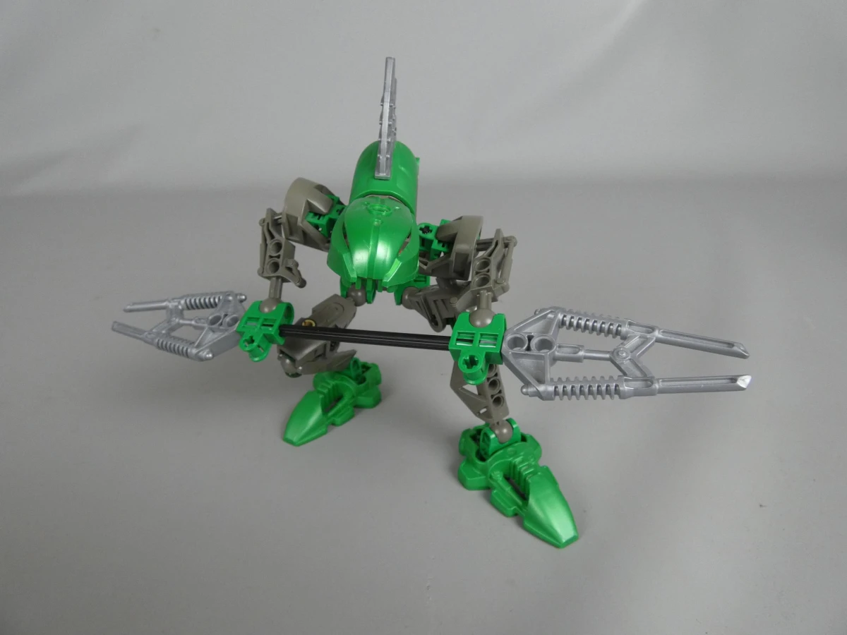 Set van drie LEGO Bionicle Rahkshi: Kurahk, Lerahk en Turahk